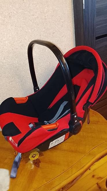 Avtokreslolar: Uşaq avtomobil oturacağı/daşıma beşiyi - Rəng: qara-qırmızı - Yeni — 4