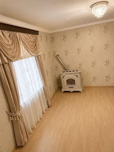 Mətbəx: - Üst-alt dolablar, işlək mətbəx səthi. - Qaz plitəsi və — 5