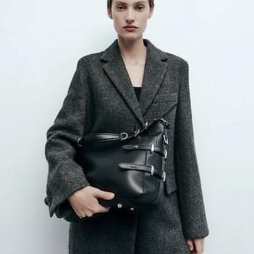 ZARA Rock N Roll Bucket Bag

çox az işlenib