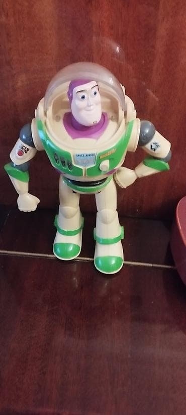 at oyuncaq: Buzz Lightyear fiquru – Toy Story mövzusunda interaktiv oyuncaq - — 1