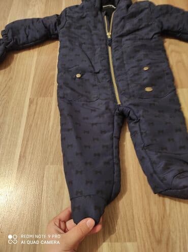 qolu kesilen uşaq: Kombinezon 6/8 ay. Çox az istifadə olunub — 4