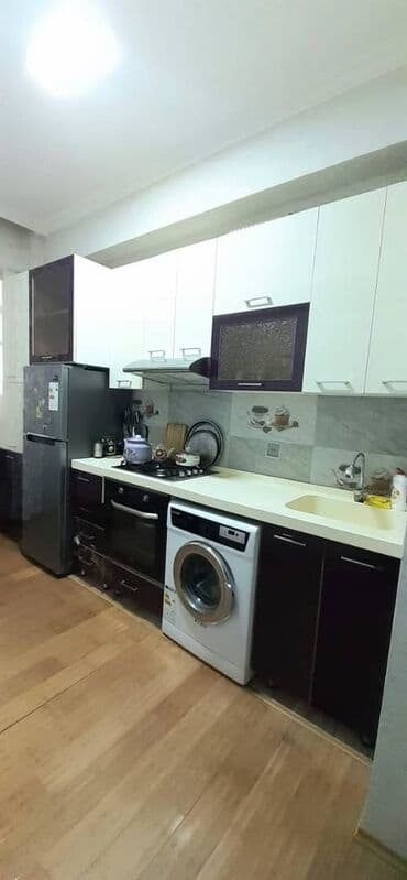 ilkin ödənişi 10000 olan evlər: 3 otaqlı, Yeni tikili, 76 kv. m — 17