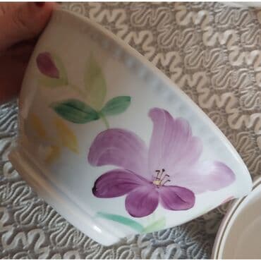 qab qacaq ikinci el: Kasalar, rəng - Ağ — 1