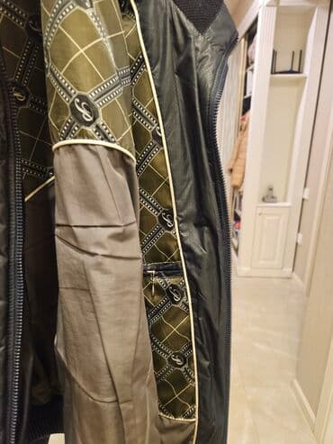 the nort face kurtka: Gödəkcə kurtka. cox yaxşı vəziyyətdə. Az istifadə olunub — 5