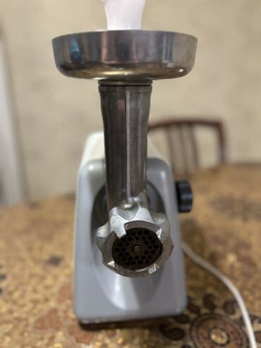 Микроволновки: Мясорубка 1300 Вт, Без реверса, Б/у — 2