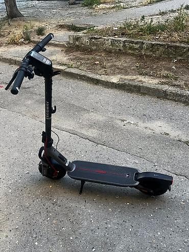Электросамокаты: Segway-Ninebot elektrik skuteri Yeni alınıb iki həfdədi. Max sürət — 8