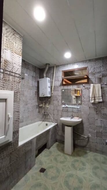 mingecevir ev elanlari: Bakı, 4 otaqlı, Köhnə tikili, m. Əhmədli, 110 kv. m — 7