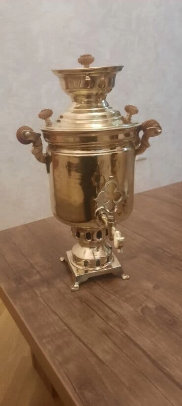 mis samovar: Məhsul: Misin samovar Təsvir:antikvar,19 cu əsr, 1,5 lt lik, yeni — 2