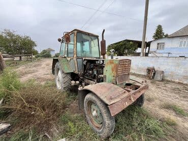 traktor quruzu: İşlək vəziyyətdədir — 1
