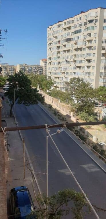 obyektlərin satışı: Bakı, 2 otaqlı, Köhnə tikili, m. Neftçilər, 40 kv. m — 15