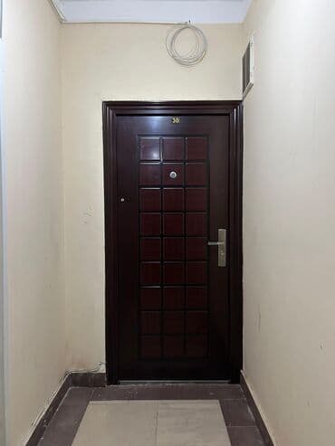 plastik qapılar: Aynur 4540 💫 Seyf qapı əla vəziyyətdə. 110 azn. Uzunluq 2,5. Ünvan — 1