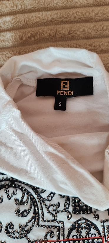 fendi: Qadın köynəyi – Fendi, ölçü S - Rəng: ağ-qara - Dizayn: üstdən-aşağı — 3