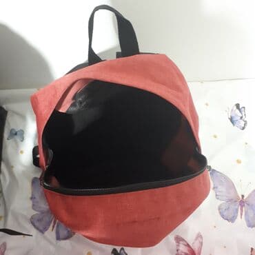 купить бу чемодан: Blackku markalı qırmızı rəngdə bel çantası. Çantanın əsas bölməsindən — 2