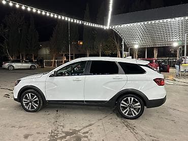 skoda yeti: Lada Vesta SW Cross – ağ rəngli, şəhər və ailə istifadəsi üçün praktik — 4