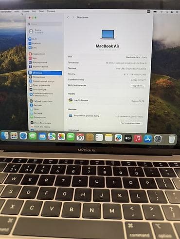 en ucuz apple macbook air: MacBook Air 13” 2018 satılır. Vəziyyəti yaxşıdır, hər şeyi işlək — 4