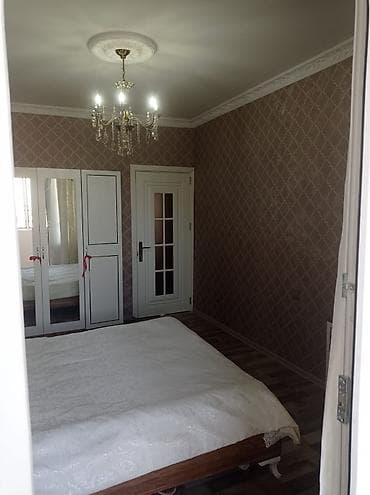 gencede ipotekada olan evler: Bakı, Yeni Yasamal, 3 otaqlı, Köhnə tikili, m. İnşaatçılar, 60 kv. m — 2