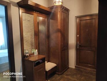 9 ci mikrorayon satilan evler: Bakı, 3 otaqlı, Köhnə tikili, m. Xalqlar Dostluğu, 385 kv. m — 9