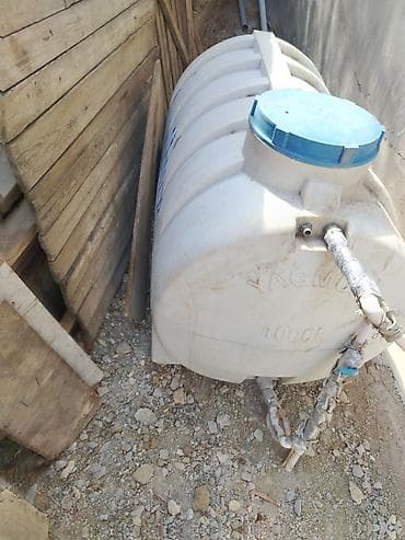 ev kaktusu: Yağmur markalı 1000 litrlik su çəni - Həcmi: 1000 L (korpus üzərində — 1