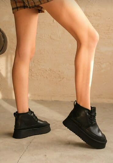 vadalaska türkçe ne demek: Ölçü: 40, rəng - Qara, İşlənmiş — 1