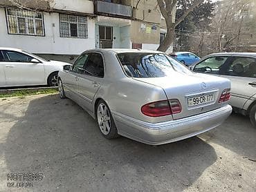 Mercedes-Benz E-Class (W210), gümüş rəngli sedan. Xüsusiyyətlər və — 9