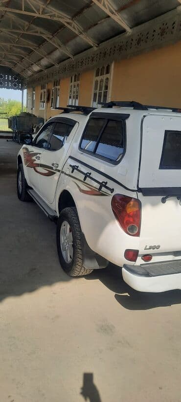 турбо.аз все об автомобилях в азербайджане: Mitsubishi L200 pikap - Gövdə: ağ rəng, ikiturbo kimi dekorativ — 3