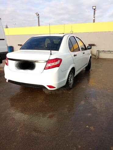 audi 6: Saipa : 1.5 l | 2021 il 167500 km Sedan — 4