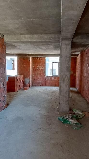 bina az seki: 2 otaqlı, Yeni tikili, 70 kv. m — 3