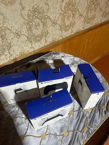 Məhsul: Sony PlayStation DualSense simsiz oyun pultları (PS5 üçün)