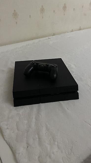 ps 4 oyunlari: Sony PlayStation 4 (PS4) Cızığsız problemsiz üsdünde 1 Dənə pult — 1