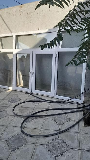 Дом и сад: 1ci pencere- 1.60hunduru, 2.65 eni. 2ci pencere- 1.46eni — 1