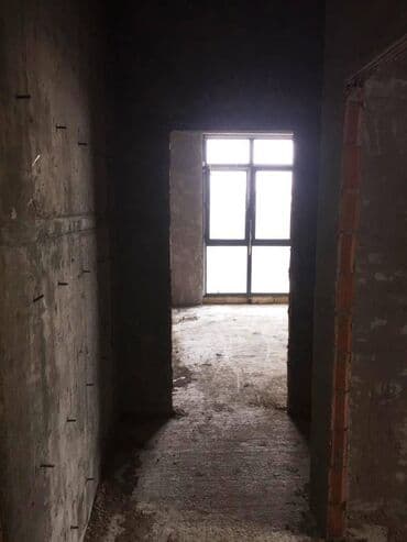 ev alıram: 3 otaqlı, Yeni tikili, 113 kv. m — 10