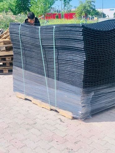 kir: Rezin matryali 1.8 uzunu 1.2 eni qalnıqı 2 sant heyvan ayaq altı — 1