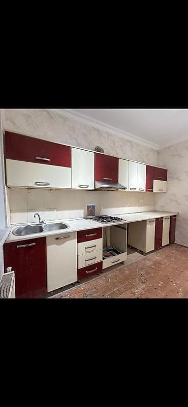 Ev və bağ: Mətbəx mebeli 240azn Ölçü 4 metre Üzərində qaz və aspirator verilir — 1