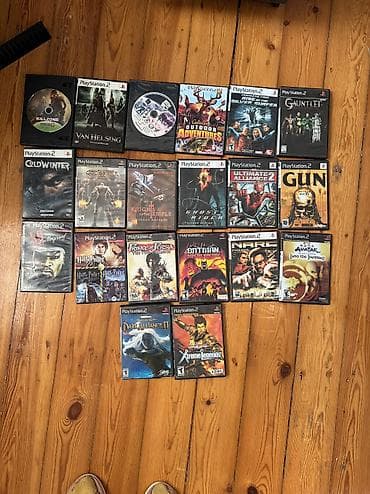 mini playstation: Playstation 2 Slim işləkdir proşipka eliyib oynuya bilərsiz. Üzərində — 2