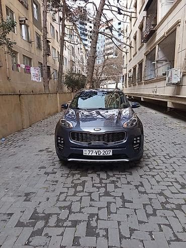 Kia: Kia Sportage – SX Turbo (GDi) krossover İl: 2018 Yürüş: 90.000 Yanacaq — 1