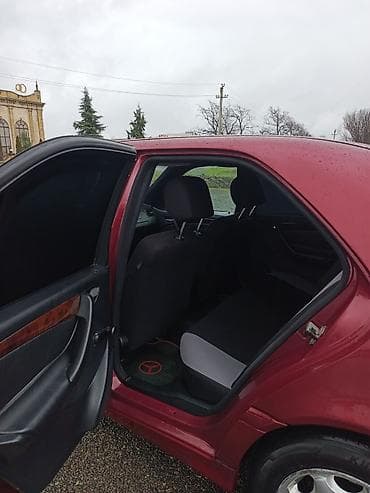 kreditlə maşın satışı: Mercedes-Benz C 180: 1.8 l | 1998 il Sedan — 4