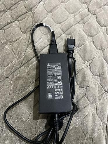 Комплектующие для ПК и ноутбуков: Noutbukun uzerinde gelende orginaldi cox az istifade olunub bes elemir — 1