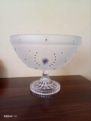 Şüşə ayaqlı meyvə/qənnadı qabı - Material: matlaşdırılmış şüşə kasa — 2