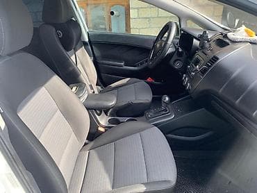 kompressor teh: Kia Forte: 1.8 l | 2015 il Sedan — 6