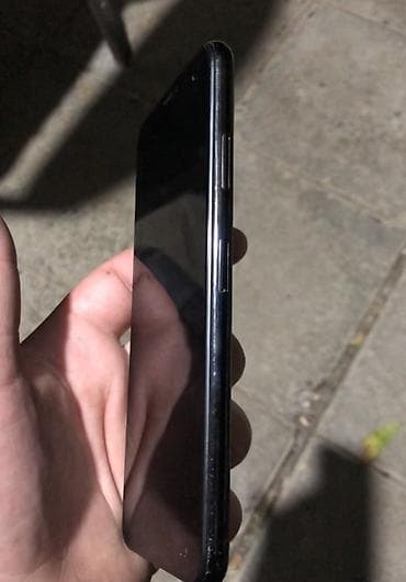 playstaton 4: IPhone Xs Max, 64 GB, Qara, Face ID — 5
