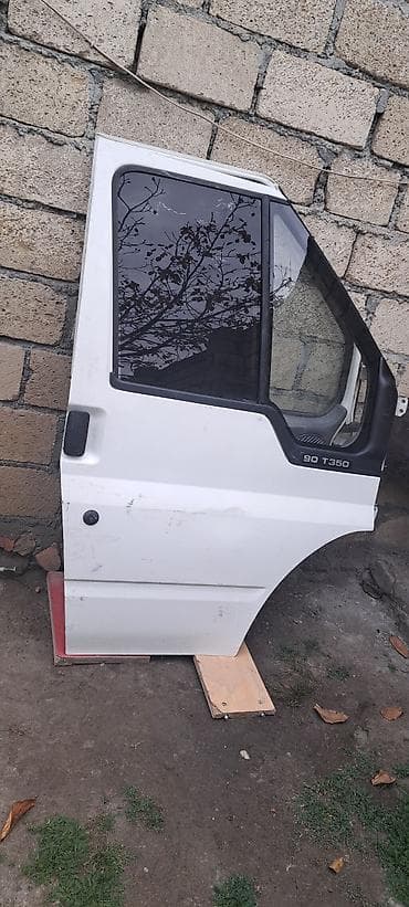 Yağlar və avtokimyəvi maddələr: Sol ön, Ford TRANSIT, 2003 il, ABŞ, Ünvandan götürmə, Ödənişli çatdırılma, Rayonlara çatdırılma — 1