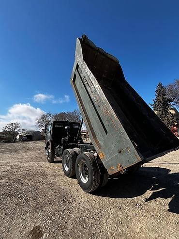 soyuducu maşın: KAMAZ 6x4 özboşaldan (saman/çınqıl/torpaq daşınması üçün) - Tam — 9