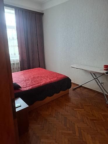 anbar satilir: Bakı, 28 May, 3 otaqlı, Köhnə tikili, m. Sahil, 80 kv. m — 4