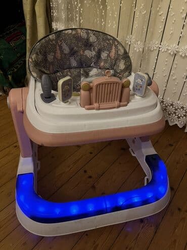 Digər mebel: Uşaq yerişi – çoxfunksiyalı model - Rəng: ağ/çəhrayı gövdə, naxışlı — 4