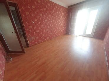 bina az musfiq qesebesi kohne tikili: Yasamal rayonu, M. Xiyabani küçəsində, Bazarstore marketin yanında — 5