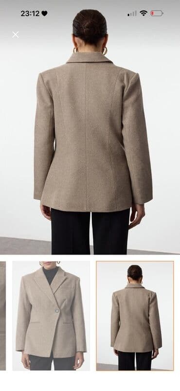 Qadın üçün klassik blezer - Rəng: bej/şampan tonlarında - Kəsim: düz