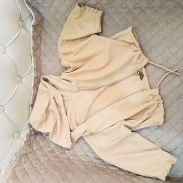 14 yas ucun tortlar: Jaket teze satilir 15 azn 5 yas — 1