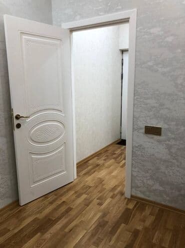 9 mkr 3 otaqli evler: Azadliq metrosunun yaxınlığında kristal abseronda 16 mertebeli binanın — 10