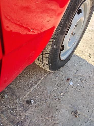 disk ve tekerler: VAZ 2108 (Samara) hetçbek - Kuzov: 3 qapılı hetçbek, parlaq qırmızı — 9