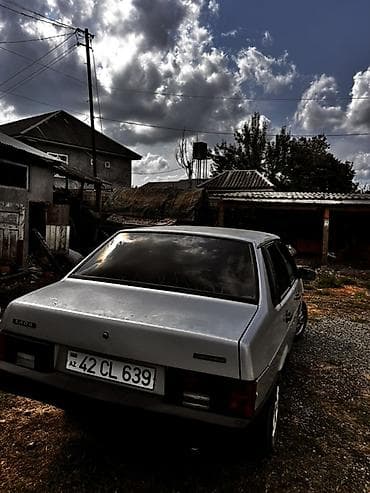 ford focus 2000: VAZ (LADA) 21099: 1.6 l | 2001 il 256000 km Sedan — 4